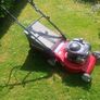 Briggs and stratton Push Lawnmower Image 3