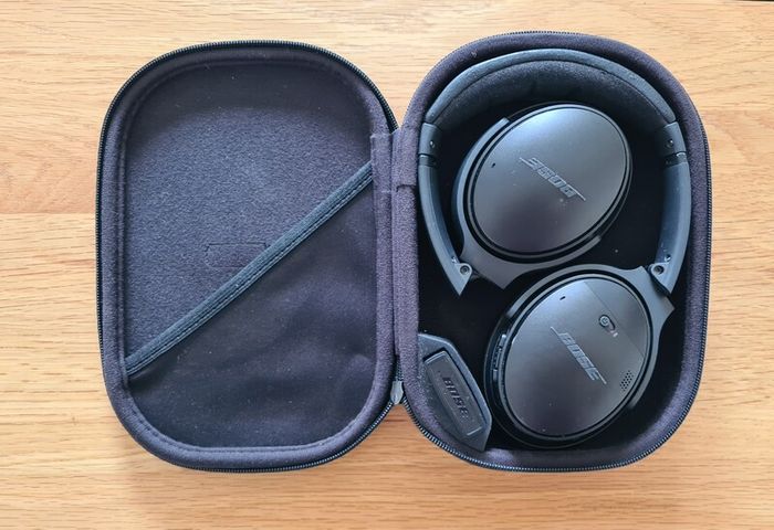 Bose quietcomfort 35 headphones