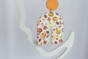 Autumnl Fever Leaf &amp; Pumpkin Motif N Shape Clay Earrings