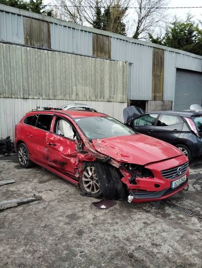 Breaking Volvo v60 d4 2016 2.0d