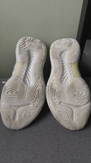 Basketball trainers for older boys