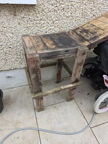 wooden bench