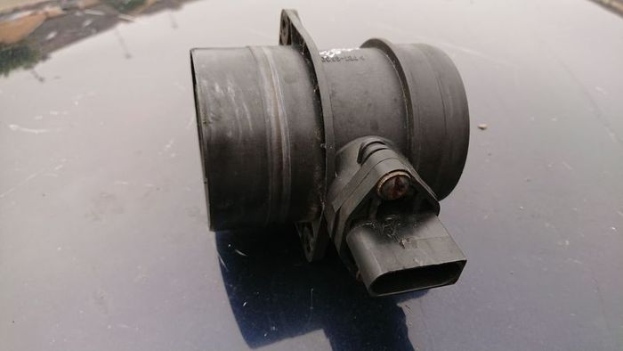 For breaking Audi a4 b6 1.9tdi S-line 6 speed manual, AVF 130HP bumpers  parts breaking,flywheel, clutch kit starter motor alternator engine etc..