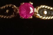 Vintage gold enamel &amp; ruby dress ring size J1/2