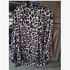 BNWT Leopard Print Turtleneck Tunic size 20