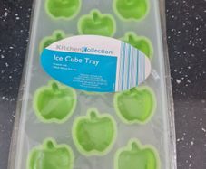 ice cube maker