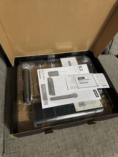 Shure BLX288E/SM58-M17 Wireless Combo System