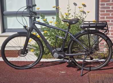 Trek Verve+ 1 Electric Bike (2024) M Excellent Condition