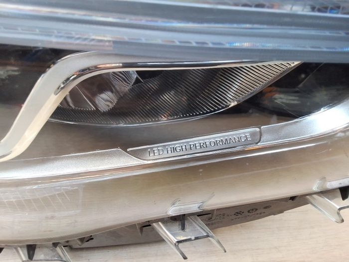 Mercedes-benz gla a247 2020-23 headlight