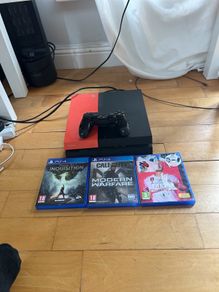 PlayStation 4 Console Bundle