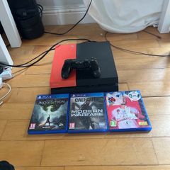PlayStation 4 Console Bundle
