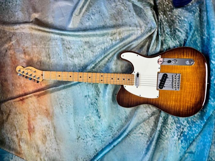 Fender Select Tele 2012 -Violin Burst.
