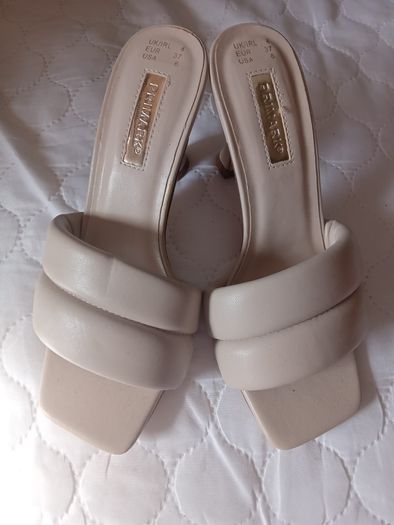 Shoes/Ladies Beige Peeptoe .. Size: 4 UK