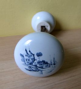 Ceramic Door Knobs