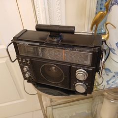 Crusader multi band radio