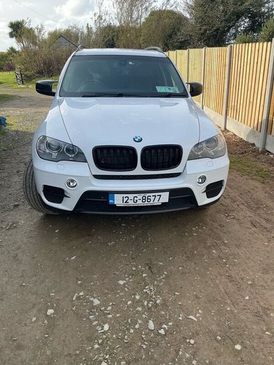 BMW X5 commercial