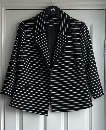 Oasis blazer - sz 12-14