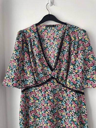 Black floral maxi dress size 12 New without tags