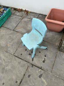 kids plastic chair