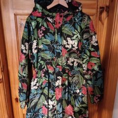 Parka jacket/ coat