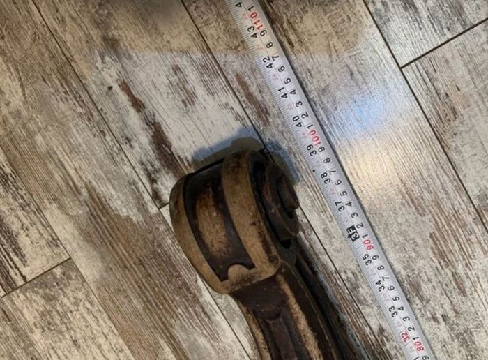 vintage table leg