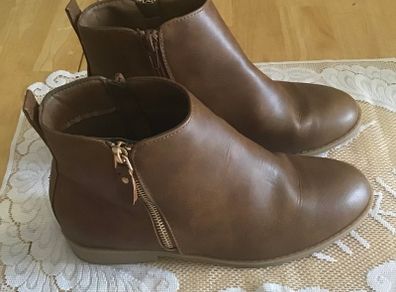 Ladies Ankle Boots