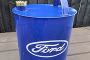 ford oil can
