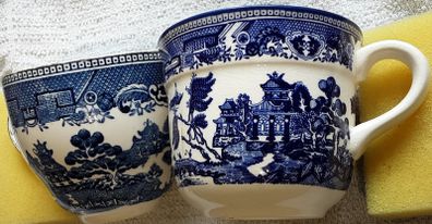Arklow pottery willow pattern