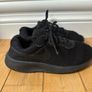 Black Nike Tanjun Image 3