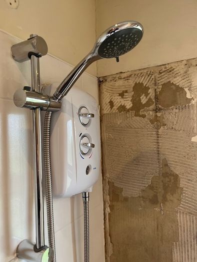 Triton T80 Easi-Fit + 8.5kW Electric Shower