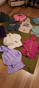 Hoodies and sweatshirts