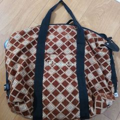 Laosmiddle shoulder bag