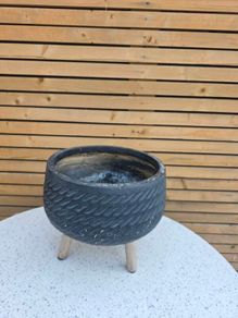 Large Flowerpot
