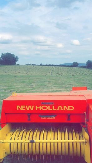 New Holland 370