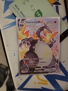 Shiny charizard vmax pokemon card