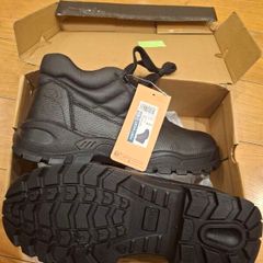 safety boots