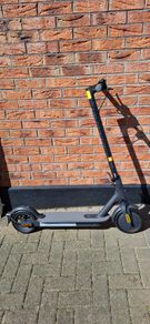 Xiaomi Mi Electric Scooter Essential