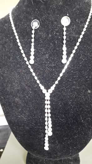 Bridal Necklace and matching Earrings ( DEBS )