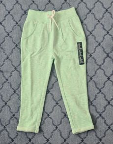 NWT Gap Green Jogging  Bottoms Joggers Age 4/5 Yrs