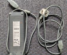 Xbox 360 Power adaptor
