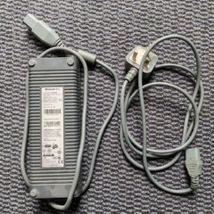 Xbox 360 Power adaptor
