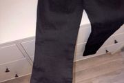 Black skinny jeans