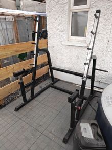 squat rack