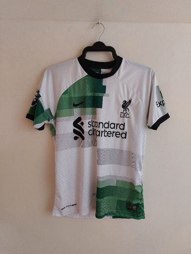 liverpool jersey