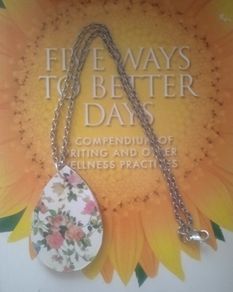 Floral pendant