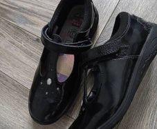 Girls school shoes