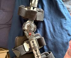 knee brace