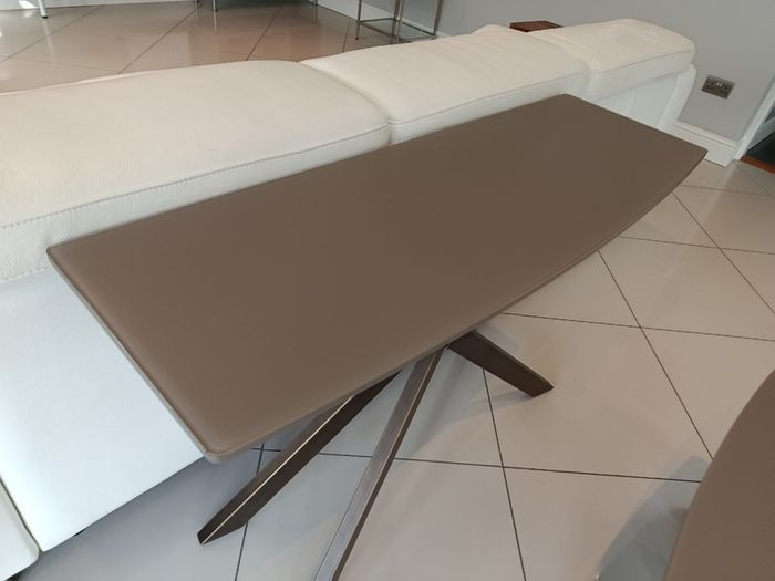 Coffee table from Eazy Living, brown glass top