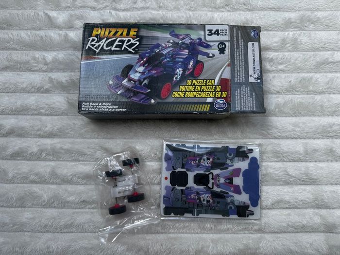 Puzzle Racers 3D Puzzle Car Model Pull Back and Race Purple Damaged Box Please see photos
