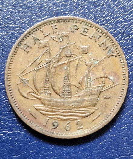 1962 Elizabeth II Half Penny